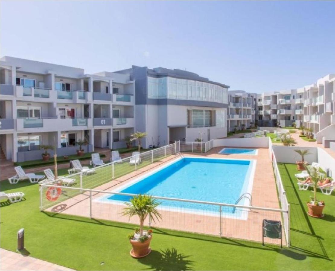 Urban Sun 332 Pool By Holidays Apartment *